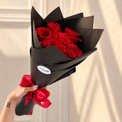 Scarlet Romance