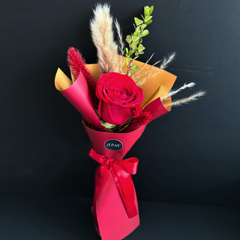 Scarlet Romance