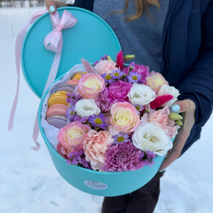 Macarons Bloom in Tiffany Blue