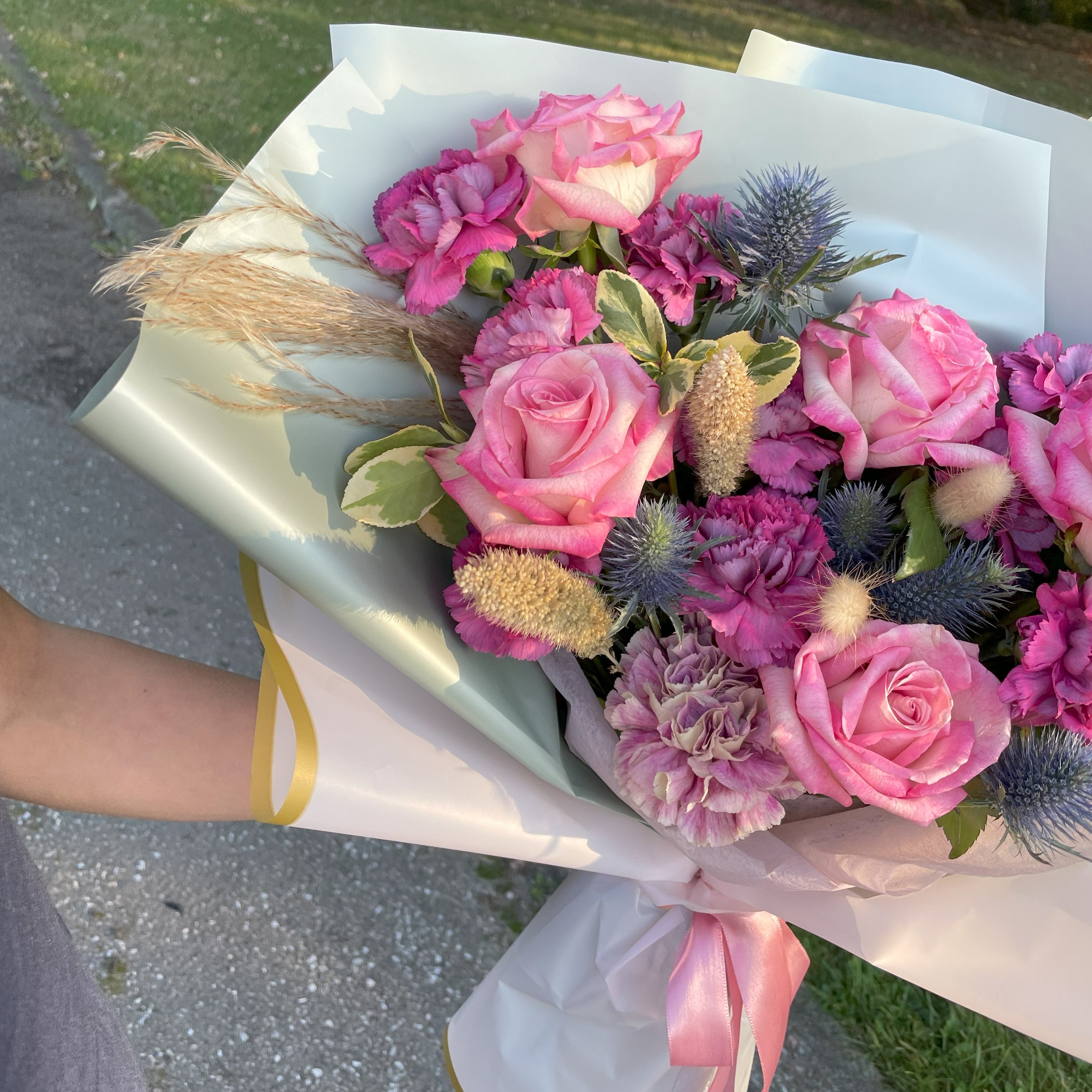 Luxurious Pink Rose Bouquet