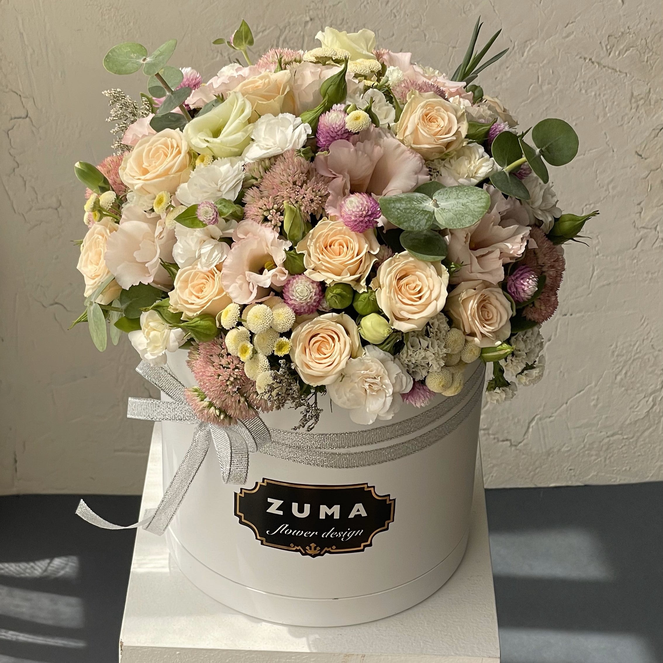 360° Dreamy Pastel Arrangement