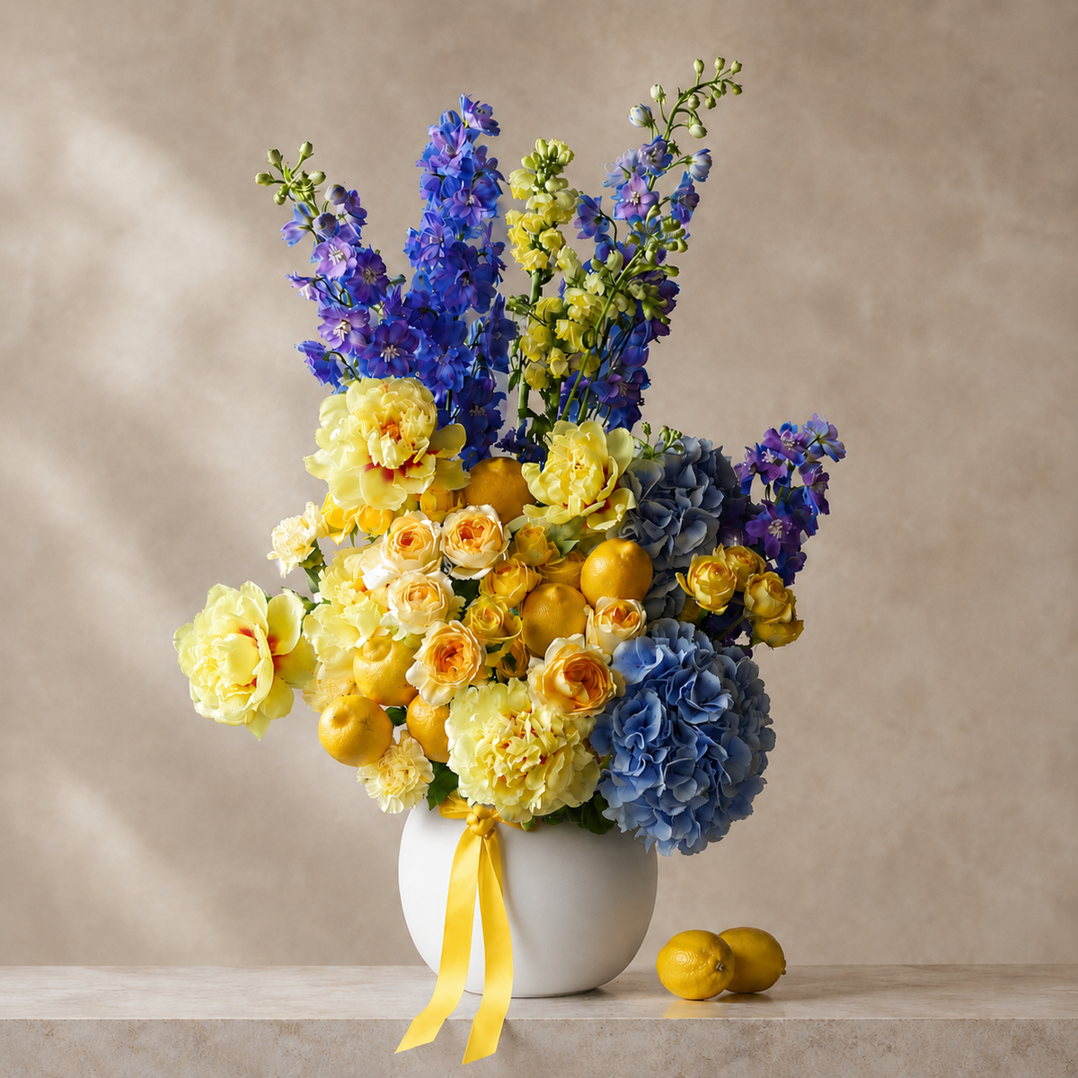 Amalfi Bleu Arrangement