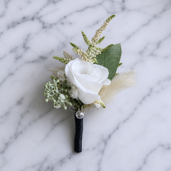 Ivory Crest Boutonniere