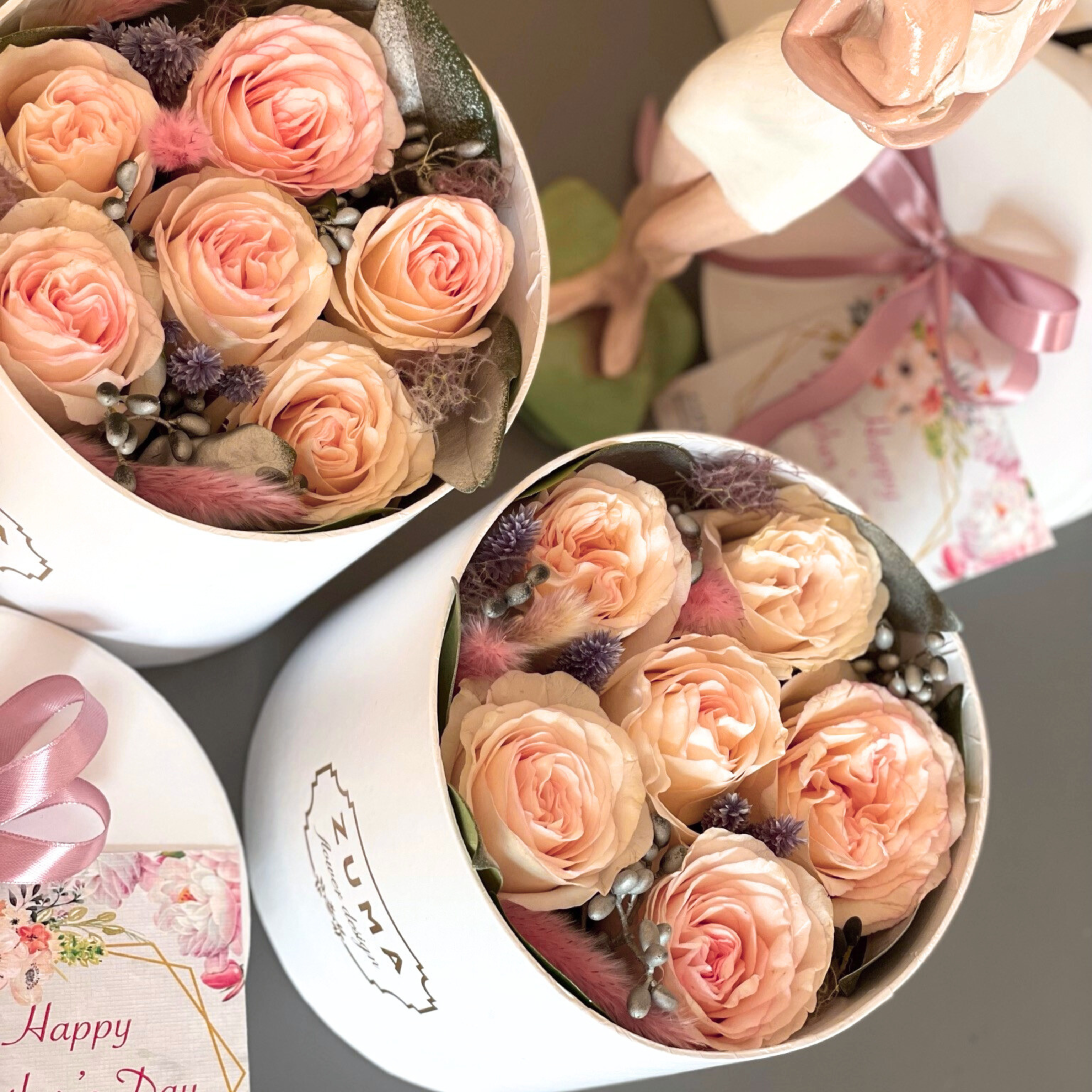 Classic Fresh Rose Gift Box